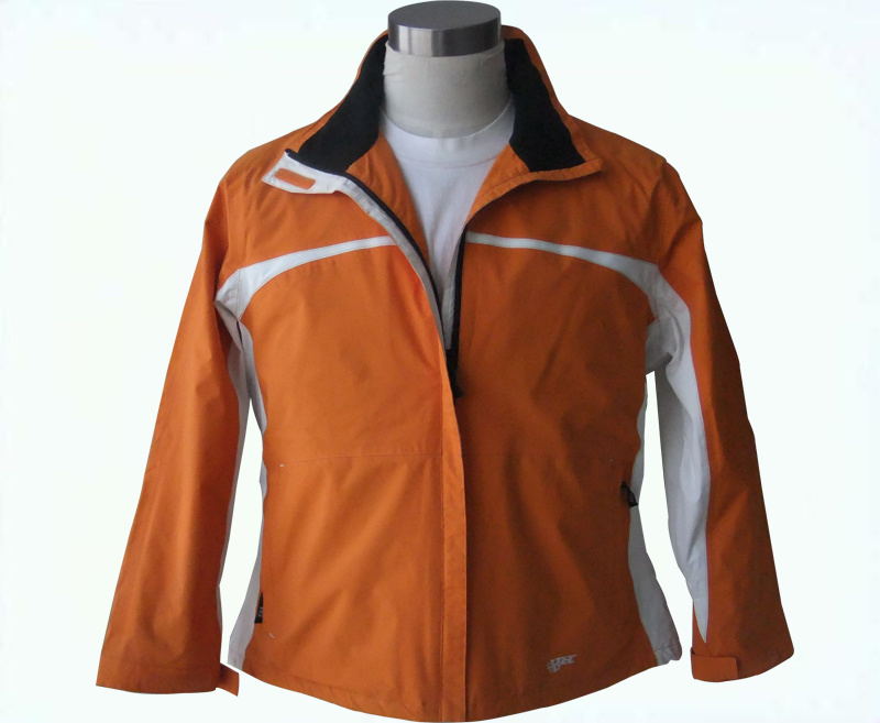 Moška gorsko pohodniška vodoodporna softshell zimska jakna s stoječim ovratnikom