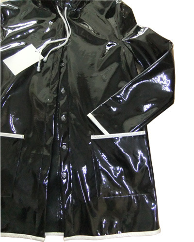 Куртка-дождевик из искусственной кожи с милыми кошачьими ушками на капюшоне