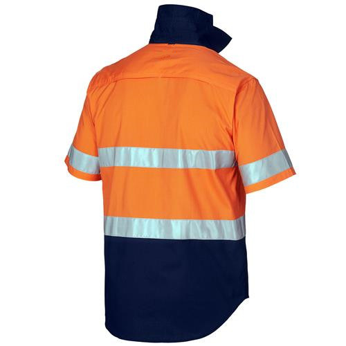 Priedušná pracovná košeľa s krátkym rukávom a reflexnou páskou pre viditeľnosť pri slabom osvetlení.