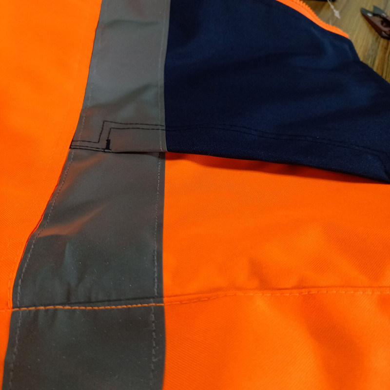 Traffic Winter Safetywear Hi Vis Khaub ncaws Workwear Reflective Bomber Vest