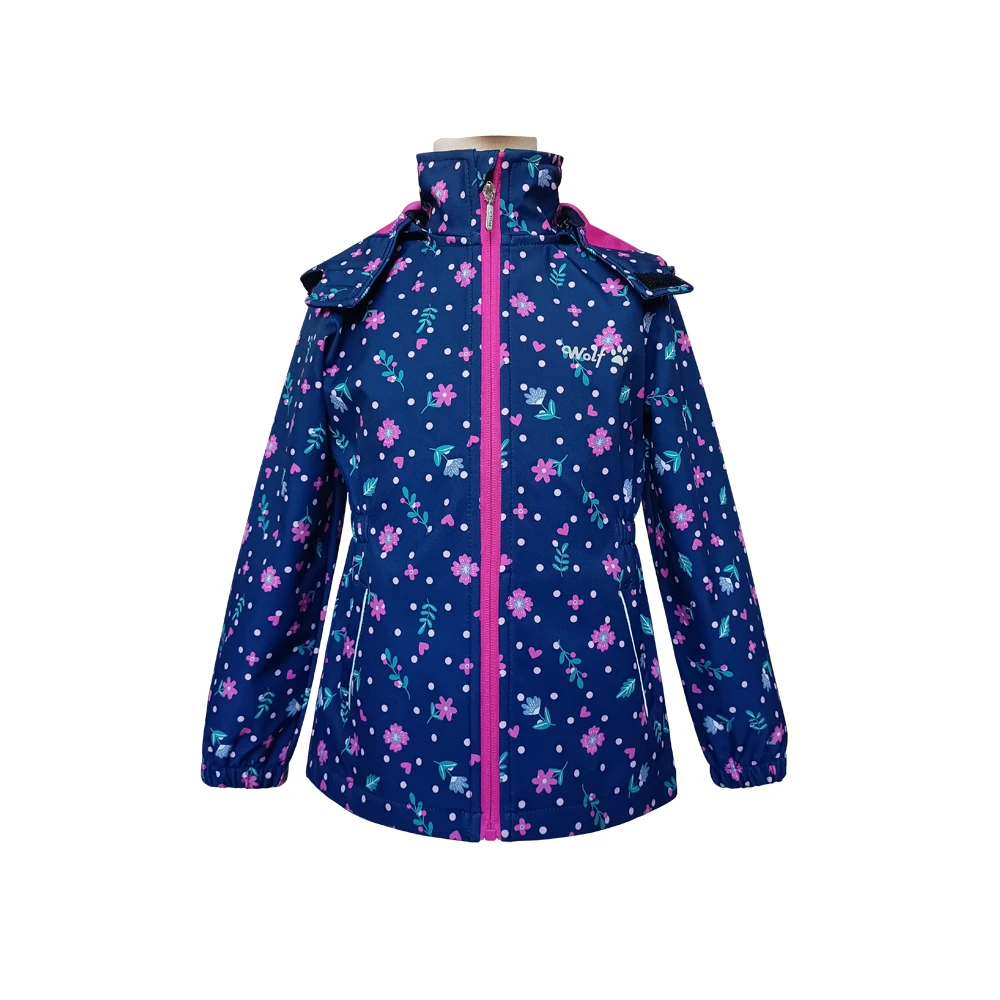 Dressing Up Youngsters: A Dive into Specialized Children's Apparel