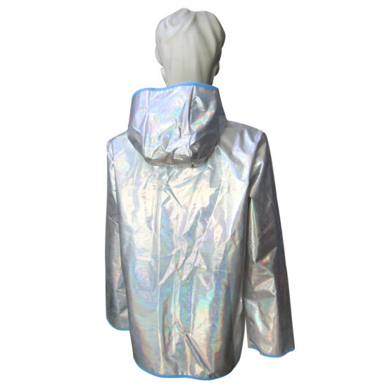 Women Popular TPU Rain Jacket with Breathable and Water Resistant